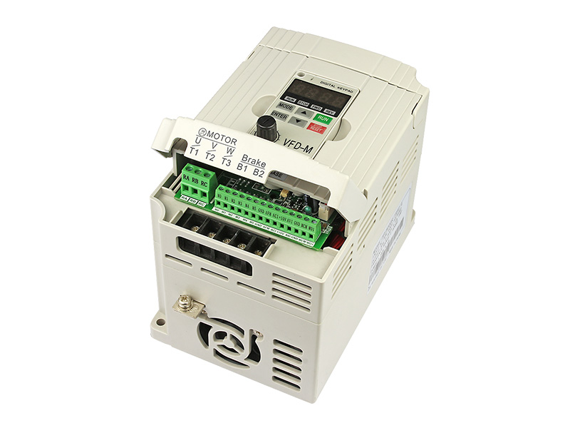 8000S通用變頻器，變頻調(diào)速器，變頻器廠家，電機變頻器，三相變頻器