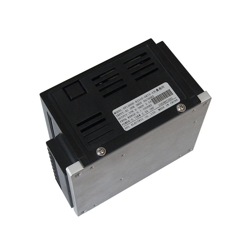 DFL500D通用變頻器，小體變頻器，變頻調(diào)速器，變頻器生產(chǎn)廠家